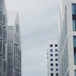 Dlaczego projektowanie restauracji w Trójmieście ma wpływ na wyniki sprzedażowe?